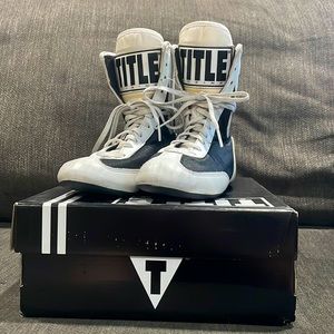 Title Speed-Flex Encore Mid Boxing Shoes Kids 3 White